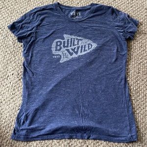 Child’s large lightweight tee